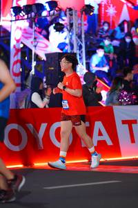 BIB: 1856
                            <button type="button" onclick="openModal(21641803)" class="btn btn-primary btn-sm float-right btn-popup" data-toggle="modal" data-target=".modal-high-quality">
                        <i class="fas fa-shopping-cart"></i> Add to Cart
                    </button>
                                            <button type="button" onclick="isThisMe(21641803, true)" class="btn btn-success btn-sm float-right btn-popup btn-isme hidden" data-toggle="tooltip" data-placement="bottom" title="นี่คือรูปของคุณใช่ไหม คลิกที่นี่เพื่อเอาเข้าอัลบั้ม">
                        <i class="fas fa-plus"></i> Add to album
                    </button>
                    <button type="button" onclick="isThisMe(21641803, false)" class="btn btn-warning btn-sm float-right btn-popup btn-isnotme hidden">
                        <i class="fas fa-ban"></i> Remove from album
                    </button>