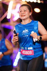 BIB: 2023, 45809
                            <button type="button" onclick="openModal(20993432)" class="btn btn-primary btn-sm float-right btn-popup" data-toggle="modal" data-target=".modal-high-quality">
                        <i class="fas fa-shopping-cart"></i> Add to Cart
                    </button>
                                            <button type="button" onclick="isThisMe(20993432, true)" class="btn btn-success btn-sm float-right btn-popup btn-isme hidden" data-toggle="tooltip" data-placement="bottom" title="นี่คือรูปของคุณใช่ไหม คลิกที่นี่เพื่อเอาเข้าอัลบั้ม">
                        <i class="fas fa-plus"></i> Add to album
                    </button>
                    <button type="button" onclick="isThisMe(20993432, false)" class="btn btn-warning btn-sm float-right btn-popup btn-isnotme hidden">
                        <i class="fas fa-ban"></i> Remove from album
                    </button>