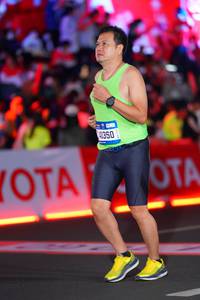 BIB: 41350
                            <button type="button" onclick="openModal(21640345)" class="btn btn-primary btn-sm float-right btn-popup" data-toggle="modal" data-target=".modal-high-quality">
                        <i class="fas fa-shopping-cart"></i> Add to Cart
                    </button>
                                            <button type="button" onclick="isThisMe(21640345, true)" class="btn btn-success btn-sm float-right btn-popup btn-isme hidden" data-toggle="tooltip" data-placement="bottom" title="นี่คือรูปของคุณใช่ไหม คลิกที่นี่เพื่อเอาเข้าอัลบั้ม">
                        <i class="fas fa-plus"></i> Add to album
                    </button>
                    <button type="button" onclick="isThisMe(21640345, false)" class="btn btn-warning btn-sm float-right btn-popup btn-isnotme hidden">
                        <i class="fas fa-ban"></i> Remove from album
                    </button>