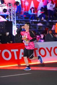 BIB: 5420
                            <button type="button" onclick="openModal(21646090)" class="btn btn-primary btn-sm float-right btn-popup" data-toggle="modal" data-target=".modal-high-quality">
                        <i class="fas fa-shopping-cart"></i> Add to Cart
                    </button>
                                            <button type="button" onclick="isThisMe(21646090, true)" class="btn btn-success btn-sm float-right btn-popup btn-isme hidden" data-toggle="tooltip" data-placement="bottom" title="นี่คือรูปของคุณใช่ไหม คลิกที่นี่เพื่อเอาเข้าอัลบั้ม">
                        <i class="fas fa-plus"></i> Add to album
                    </button>
                    <button type="button" onclick="isThisMe(21646090, false)" class="btn btn-warning btn-sm float-right btn-popup btn-isnotme hidden">
                        <i class="fas fa-ban"></i> Remove from album
                    </button>