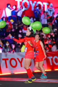 BIB: 
                            <button type="button" onclick="openModal(21640769)" class="btn btn-primary btn-sm float-right btn-popup" data-toggle="modal" data-target=".modal-high-quality">
                        <i class="fas fa-shopping-cart"></i> Add to Cart
                    </button>
                                            <button type="button" onclick="isThisMe(21640769, true)" class="btn btn-success btn-sm float-right btn-popup btn-isme hidden" data-toggle="tooltip" data-placement="bottom" title="นี่คือรูปของคุณใช่ไหม คลิกที่นี่เพื่อเอาเข้าอัลบั้ม">
                        <i class="fas fa-plus"></i> Add to album
                    </button>
                    <button type="button" onclick="isThisMe(21640769, false)" class="btn btn-warning btn-sm float-right btn-popup btn-isnotme hidden">
                        <i class="fas fa-ban"></i> Remove from album
                    </button>