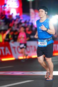 BIB: 201, 41757
                            <button type="button" onclick="openModal(21640388)" class="btn btn-primary btn-sm float-right btn-popup" data-toggle="modal" data-target=".modal-high-quality">
                        <i class="fas fa-shopping-cart"></i> Add to Cart
                    </button>
                                            <button type="button" onclick="isThisMe(21640388, true)" class="btn btn-success btn-sm float-right btn-popup btn-isme hidden" data-toggle="tooltip" data-placement="bottom" title="นี่คือรูปของคุณใช่ไหม คลิกที่นี่เพื่อเอาเข้าอัลบั้ม">
                        <i class="fas fa-plus"></i> Add to album
                    </button>
                    <button type="button" onclick="isThisMe(21640388, false)" class="btn btn-warning btn-sm float-right btn-popup btn-isnotme hidden">
                        <i class="fas fa-ban"></i> Remove from album
                    </button>