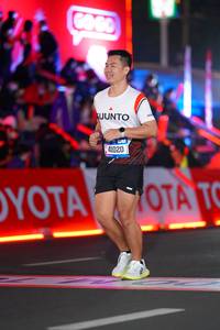 BIB: 41020
                            <button type="button" onclick="openModal(21645825)" class="btn btn-primary btn-sm float-right btn-popup" data-toggle="modal" data-target=".modal-high-quality">
                        <i class="fas fa-shopping-cart"></i> Add to Cart
                    </button>
                                            <button type="button" onclick="isThisMe(21645825, true)" class="btn btn-success btn-sm float-right btn-popup btn-isme hidden" data-toggle="tooltip" data-placement="bottom" title="นี่คือรูปของคุณใช่ไหม คลิกที่นี่เพื่อเอาเข้าอัลบั้ม">
                        <i class="fas fa-plus"></i> Add to album
                    </button>
                    <button type="button" onclick="isThisMe(21645825, false)" class="btn btn-warning btn-sm float-right btn-popup btn-isnotme hidden">
                        <i class="fas fa-ban"></i> Remove from album
                    </button>