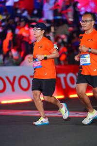 BIB: 53022, 4507
                            <button type="button" onclick="openModal(21639793)" class="btn btn-primary btn-sm float-right btn-popup" data-toggle="modal" data-target=".modal-high-quality">
                        <i class="fas fa-shopping-cart"></i> Add to Cart
                    </button>
                                            <button type="button" onclick="isThisMe(21639793, true)" class="btn btn-success btn-sm float-right btn-popup btn-isme hidden" data-toggle="tooltip" data-placement="bottom" title="นี่คือรูปของคุณใช่ไหม คลิกที่นี่เพื่อเอาเข้าอัลบั้ม">
                        <i class="fas fa-plus"></i> Add to album
                    </button>
                    <button type="button" onclick="isThisMe(21639793, false)" class="btn btn-warning btn-sm float-right btn-popup btn-isnotme hidden">
                        <i class="fas fa-ban"></i> Remove from album
                    </button>