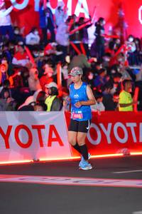 BIB: 45910
                            <button type="button" onclick="openModal(21638048)" class="btn btn-primary btn-sm float-right btn-popup" data-toggle="modal" data-target=".modal-high-quality">
                        <i class="fas fa-shopping-cart"></i> Add to Cart
                    </button>
                                            <button type="button" onclick="isThisMe(21638048, true)" class="btn btn-success btn-sm float-right btn-popup btn-isme hidden" data-toggle="tooltip" data-placement="bottom" title="นี่คือรูปของคุณใช่ไหม คลิกที่นี่เพื่อเอาเข้าอัลบั้ม">
                        <i class="fas fa-plus"></i> Add to album
                    </button>
                    <button type="button" onclick="isThisMe(21638048, false)" class="btn btn-warning btn-sm float-right btn-popup btn-isnotme hidden">
                        <i class="fas fa-ban"></i> Remove from album
                    </button>