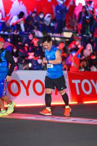 BIB: 12119
                            <button type="button" onclick="openModal(21644996)" class="btn btn-primary btn-sm float-right btn-popup" data-toggle="modal" data-target=".modal-high-quality">
                        <i class="fas fa-shopping-cart"></i> Add to Cart
                    </button>
                                            <button type="button" onclick="isThisMe(21644996, true)" class="btn btn-success btn-sm float-right btn-popup btn-isme hidden" data-toggle="tooltip" data-placement="bottom" title="นี่คือรูปของคุณใช่ไหม คลิกที่นี่เพื่อเอาเข้าอัลบั้ม">
                        <i class="fas fa-plus"></i> Add to album
                    </button>
                    <button type="button" onclick="isThisMe(21644996, false)" class="btn btn-warning btn-sm float-right btn-popup btn-isnotme hidden">
                        <i class="fas fa-ban"></i> Remove from album
                    </button>