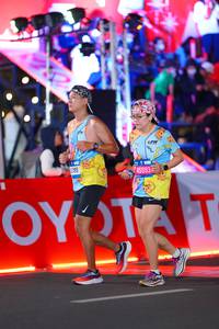 BIB: 45593
                            <button type="button" onclick="openModal(21638466)" class="btn btn-primary btn-sm float-right btn-popup" data-toggle="modal" data-target=".modal-high-quality">
                        <i class="fas fa-shopping-cart"></i> Add to Cart
                    </button>
                                            <button type="button" onclick="isThisMe(21638466, true)" class="btn btn-success btn-sm float-right btn-popup btn-isme hidden" data-toggle="tooltip" data-placement="bottom" title="นี่คือรูปของคุณใช่ไหม คลิกที่นี่เพื่อเอาเข้าอัลบั้ม">
                        <i class="fas fa-plus"></i> Add to album
                    </button>
                    <button type="button" onclick="isThisMe(21638466, false)" class="btn btn-warning btn-sm float-right btn-popup btn-isnotme hidden">
                        <i class="fas fa-ban"></i> Remove from album
                    </button>