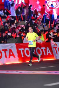 BIB: 40229
                            <button type="button" onclick="openModal(21640029)" class="btn btn-primary btn-sm float-right btn-popup" data-toggle="modal" data-target=".modal-high-quality">
                        <i class="fas fa-shopping-cart"></i> Add to Cart
                    </button>
                                            <button type="button" onclick="isThisMe(21640029, true)" class="btn btn-success btn-sm float-right btn-popup btn-isme hidden" data-toggle="tooltip" data-placement="bottom" title="นี่คือรูปของคุณใช่ไหม คลิกที่นี่เพื่อเอาเข้าอัลบั้ม">
                        <i class="fas fa-plus"></i> Add to album
                    </button>
                    <button type="button" onclick="isThisMe(21640029, false)" class="btn btn-warning btn-sm float-right btn-popup btn-isnotme hidden">
                        <i class="fas fa-ban"></i> Remove from album
                    </button>