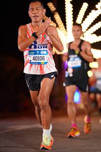 BIB: 40106
                            <button type="button" onclick="openModal(20687848)" class="btn btn-primary btn-sm float-right btn-popup" data-toggle="modal" data-target=".modal-high-quality">
                        <i class="fas fa-shopping-cart"></i> Add to Cart
                    </button>
                                            <button type="button" onclick="isThisMe(20687848, true)" class="btn btn-success btn-sm float-right btn-popup btn-isme hidden" data-toggle="tooltip" data-placement="bottom" title="นี่คือรูปของคุณใช่ไหม คลิกที่นี่เพื่อเอาเข้าอัลบั้ม">
                        <i class="fas fa-plus"></i> Add to album
                    </button>
                    <button type="button" onclick="isThisMe(20687848, false)" class="btn btn-warning btn-sm float-right btn-popup btn-isnotme hidden">
                        <i class="fas fa-ban"></i> Remove from album
                    </button>