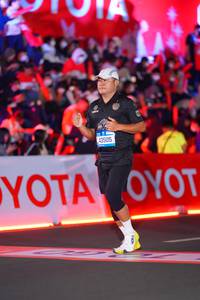 BIB: 43505
                            <button type="button" onclick="openModal(21643884)" class="btn btn-primary btn-sm float-right btn-popup" data-toggle="modal" data-target=".modal-high-quality">
                        <i class="fas fa-shopping-cart"></i> Add to Cart
                    </button>
                                            <button type="button" onclick="isThisMe(21643884, true)" class="btn btn-success btn-sm float-right btn-popup btn-isme hidden" data-toggle="tooltip" data-placement="bottom" title="นี่คือรูปของคุณใช่ไหม คลิกที่นี่เพื่อเอาเข้าอัลบั้ม">
                        <i class="fas fa-plus"></i> Add to album
                    </button>
                    <button type="button" onclick="isThisMe(21643884, false)" class="btn btn-warning btn-sm float-right btn-popup btn-isnotme hidden">
                        <i class="fas fa-ban"></i> Remove from album
                    </button>