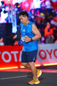 BIB: 430
                            <button type="button" onclick="openModal(21639063)" class="btn btn-primary btn-sm float-right btn-popup" data-toggle="modal" data-target=".modal-high-quality">
                        <i class="fas fa-shopping-cart"></i> Add to Cart
                    </button>
                                            <button type="button" onclick="isThisMe(21639063, true)" class="btn btn-success btn-sm float-right btn-popup btn-isme hidden" data-toggle="tooltip" data-placement="bottom" title="นี่คือรูปของคุณใช่ไหม คลิกที่นี่เพื่อเอาเข้าอัลบั้ม">
                        <i class="fas fa-plus"></i> Add to album
                    </button>
                    <button type="button" onclick="isThisMe(21639063, false)" class="btn btn-warning btn-sm float-right btn-popup btn-isnotme hidden">
                        <i class="fas fa-ban"></i> Remove from album
                    </button>