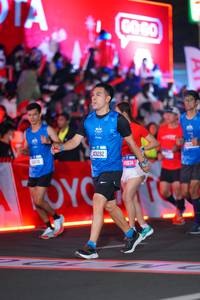 BIB: 474, 43292, 5574
                            <button type="button" onclick="openModal(21642992)" class="btn btn-primary btn-sm float-right btn-popup" data-toggle="modal" data-target=".modal-high-quality">
                        <i class="fas fa-shopping-cart"></i> Add to Cart
                    </button>
                                            <button type="button" onclick="isThisMe(21642992, true)" class="btn btn-success btn-sm float-right btn-popup btn-isme hidden" data-toggle="tooltip" data-placement="bottom" title="นี่คือรูปของคุณใช่ไหม คลิกที่นี่เพื่อเอาเข้าอัลบั้ม">
                        <i class="fas fa-plus"></i> Add to album
                    </button>
                    <button type="button" onclick="isThisMe(21642992, false)" class="btn btn-warning btn-sm float-right btn-popup btn-isnotme hidden">
                        <i class="fas fa-ban"></i> Remove from album
                    </button>