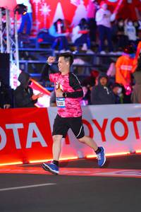 BIB: 5420
                            <button type="button" onclick="openModal(21646056)" class="btn btn-primary btn-sm float-right btn-popup" data-toggle="modal" data-target=".modal-high-quality">
                        <i class="fas fa-shopping-cart"></i> Add to Cart
                    </button>
                                            <button type="button" onclick="isThisMe(21646056, true)" class="btn btn-success btn-sm float-right btn-popup btn-isme hidden" data-toggle="tooltip" data-placement="bottom" title="นี่คือรูปของคุณใช่ไหม คลิกที่นี่เพื่อเอาเข้าอัลบั้ม">
                        <i class="fas fa-plus"></i> Add to album
                    </button>
                    <button type="button" onclick="isThisMe(21646056, false)" class="btn btn-warning btn-sm float-right btn-popup btn-isnotme hidden">
                        <i class="fas fa-ban"></i> Remove from album
                    </button>