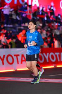 BIB: 1421, 42215
                            <button type="button" onclick="openModal(21644008)" class="btn btn-primary btn-sm float-right btn-popup" data-toggle="modal" data-target=".modal-high-quality">
                        <i class="fas fa-shopping-cart"></i> Add to Cart
                    </button>
                                            <button type="button" onclick="isThisMe(21644008, true)" class="btn btn-success btn-sm float-right btn-popup btn-isme hidden" data-toggle="tooltip" data-placement="bottom" title="นี่คือรูปของคุณใช่ไหม คลิกที่นี่เพื่อเอาเข้าอัลบั้ม">
                        <i class="fas fa-plus"></i> Add to album
                    </button>
                    <button type="button" onclick="isThisMe(21644008, false)" class="btn btn-warning btn-sm float-right btn-popup btn-isnotme hidden">
                        <i class="fas fa-ban"></i> Remove from album
                    </button>