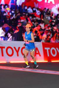 BIB: 15716
                            <button type="button" onclick="openModal(21643686)" class="btn btn-primary btn-sm float-right btn-popup" data-toggle="modal" data-target=".modal-high-quality">
                        <i class="fas fa-shopping-cart"></i> Add to Cart
                    </button>
                                            <button type="button" onclick="isThisMe(21643686, true)" class="btn btn-success btn-sm float-right btn-popup btn-isme hidden" data-toggle="tooltip" data-placement="bottom" title="นี่คือรูปของคุณใช่ไหม คลิกที่นี่เพื่อเอาเข้าอัลบั้ม">
                        <i class="fas fa-plus"></i> Add to album
                    </button>
                    <button type="button" onclick="isThisMe(21643686, false)" class="btn btn-warning btn-sm float-right btn-popup btn-isnotme hidden">
                        <i class="fas fa-ban"></i> Remove from album
                    </button>