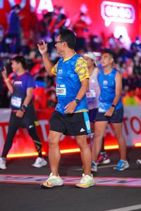 BIB: 3897
                            <button type="button" onclick="openModal(21645043)" class="btn btn-primary btn-sm float-right btn-popup" data-toggle="modal" data-target=".modal-high-quality">
                        <i class="fas fa-shopping-cart"></i> Add to Cart
                    </button>
                                            <button type="button" onclick="isThisMe(21645043, true)" class="btn btn-success btn-sm float-right btn-popup btn-isme hidden" data-toggle="tooltip" data-placement="bottom" title="นี่คือรูปของคุณใช่ไหม คลิกที่นี่เพื่อเอาเข้าอัลบั้ม">
                        <i class="fas fa-plus"></i> Add to album
                    </button>
                    <button type="button" onclick="isThisMe(21645043, false)" class="btn btn-warning btn-sm float-right btn-popup btn-isnotme hidden">
                        <i class="fas fa-ban"></i> Remove from album
                    </button>