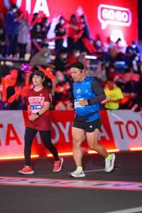 BIB: 198
                            <button type="button" onclick="openModal(21644399)" class="btn btn-primary btn-sm float-right btn-popup" data-toggle="modal" data-target=".modal-high-quality">
                        <i class="fas fa-shopping-cart"></i> Add to Cart
                    </button>
                                            <button type="button" onclick="isThisMe(21644399, true)" class="btn btn-success btn-sm float-right btn-popup btn-isme hidden" data-toggle="tooltip" data-placement="bottom" title="นี่คือรูปของคุณใช่ไหม คลิกที่นี่เพื่อเอาเข้าอัลบั้ม">
                        <i class="fas fa-plus"></i> Add to album
                    </button>
                    <button type="button" onclick="isThisMe(21644399, false)" class="btn btn-warning btn-sm float-right btn-popup btn-isnotme hidden">
                        <i class="fas fa-ban"></i> Remove from album
                    </button>