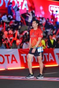 BIB: 41367
                            <button type="button" onclick="openModal(21638709)" class="btn btn-primary btn-sm float-right btn-popup" data-toggle="modal" data-target=".modal-high-quality">
                        <i class="fas fa-shopping-cart"></i> Add to Cart
                    </button>
                                            <button type="button" onclick="isThisMe(21638709, true)" class="btn btn-success btn-sm float-right btn-popup btn-isme hidden" data-toggle="tooltip" data-placement="bottom" title="นี่คือรูปของคุณใช่ไหม คลิกที่นี่เพื่อเอาเข้าอัลบั้ม">
                        <i class="fas fa-plus"></i> Add to album
                    </button>
                    <button type="button" onclick="isThisMe(21638709, false)" class="btn btn-warning btn-sm float-right btn-popup btn-isnotme hidden">
                        <i class="fas fa-ban"></i> Remove from album
                    </button>