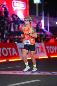 BIB: 40331
                            <button type="button" onclick="openModal(21645866)" class="btn btn-primary btn-sm float-right btn-popup" data-toggle="modal" data-target=".modal-high-quality">
                        <i class="fas fa-shopping-cart"></i> Add to Cart
                    </button>
                                            <button type="button" onclick="isThisMe(21645866, true)" class="btn btn-success btn-sm float-right btn-popup btn-isme hidden" data-toggle="tooltip" data-placement="bottom" title="นี่คือรูปของคุณใช่ไหม คลิกที่นี่เพื่อเอาเข้าอัลบั้ม">
                        <i class="fas fa-plus"></i> Add to album
                    </button>
                    <button type="button" onclick="isThisMe(21645866, false)" class="btn btn-warning btn-sm float-right btn-popup btn-isnotme hidden">
                        <i class="fas fa-ban"></i> Remove from album
                    </button>