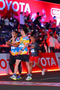 BIB: 4049, 43413
                            <button type="button" onclick="openModal(21643767)" class="btn btn-primary btn-sm float-right btn-popup" data-toggle="modal" data-target=".modal-high-quality">
                        <i class="fas fa-shopping-cart"></i> Add to Cart
                    </button>
                                            <button type="button" onclick="isThisMe(21643767, true)" class="btn btn-success btn-sm float-right btn-popup btn-isme hidden" data-toggle="tooltip" data-placement="bottom" title="นี่คือรูปของคุณใช่ไหม คลิกที่นี่เพื่อเอาเข้าอัลบั้ม">
                        <i class="fas fa-plus"></i> Add to album
                    </button>
                    <button type="button" onclick="isThisMe(21643767, false)" class="btn btn-warning btn-sm float-right btn-popup btn-isnotme hidden">
                        <i class="fas fa-ban"></i> Remove from album
                    </button>