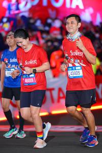 BIB: 46019, 43405
                            <button type="button" onclick="openModal(21642493)" class="btn btn-primary btn-sm float-right btn-popup" data-toggle="modal" data-target=".modal-high-quality">
                        <i class="fas fa-shopping-cart"></i> Add to Cart
                    </button>
                                            <button type="button" onclick="isThisMe(21642493, true)" class="btn btn-success btn-sm float-right btn-popup btn-isme hidden" data-toggle="tooltip" data-placement="bottom" title="นี่คือรูปของคุณใช่ไหม คลิกที่นี่เพื่อเอาเข้าอัลบั้ม">
                        <i class="fas fa-plus"></i> Add to album
                    </button>
                    <button type="button" onclick="isThisMe(21642493, false)" class="btn btn-warning btn-sm float-right btn-popup btn-isnotme hidden">
                        <i class="fas fa-ban"></i> Remove from album
                    </button>