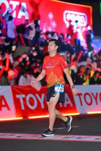 BIB: 1861
                            <button type="button" onclick="openModal(21638699)" class="btn btn-primary btn-sm float-right btn-popup" data-toggle="modal" data-target=".modal-high-quality">
                        <i class="fas fa-shopping-cart"></i> Add to Cart
                    </button>
                                            <button type="button" onclick="isThisMe(21638699, true)" class="btn btn-success btn-sm float-right btn-popup btn-isme hidden" data-toggle="tooltip" data-placement="bottom" title="นี่คือรูปของคุณใช่ไหม คลิกที่นี่เพื่อเอาเข้าอัลบั้ม">
                        <i class="fas fa-plus"></i> Add to album
                    </button>
                    <button type="button" onclick="isThisMe(21638699, false)" class="btn btn-warning btn-sm float-right btn-popup btn-isnotme hidden">
                        <i class="fas fa-ban"></i> Remove from album
                    </button>