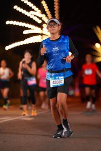 BIB: 07500, 7971, 42020
                            <button type="button" onclick="openModal(20971727)" class="btn btn-primary btn-sm float-right btn-popup" data-toggle="modal" data-target=".modal-high-quality">
                        <i class="fas fa-shopping-cart"></i> Add to Cart
                    </button>
                                            <button type="button" onclick="isThisMe(20971727, true)" class="btn btn-success btn-sm float-right btn-popup btn-isme hidden" data-toggle="tooltip" data-placement="bottom" title="นี่คือรูปของคุณใช่ไหม คลิกที่นี่เพื่อเอาเข้าอัลบั้ม">
                        <i class="fas fa-plus"></i> Add to album
                    </button>
                    <button type="button" onclick="isThisMe(20971727, false)" class="btn btn-warning btn-sm float-right btn-popup btn-isnotme hidden">
                        <i class="fas fa-ban"></i> Remove from album
                    </button>