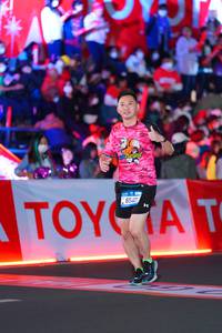 BIB: 6542
                            <button type="button" onclick="openModal(21640407)" class="btn btn-primary btn-sm float-right btn-popup" data-toggle="modal" data-target=".modal-high-quality">
                        <i class="fas fa-shopping-cart"></i> Add to Cart
                    </button>
                                            <button type="button" onclick="isThisMe(21640407, true)" class="btn btn-success btn-sm float-right btn-popup btn-isme hidden" data-toggle="tooltip" data-placement="bottom" title="นี่คือรูปของคุณใช่ไหม คลิกที่นี่เพื่อเอาเข้าอัลบั้ม">
                        <i class="fas fa-plus"></i> Add to album
                    </button>
                    <button type="button" onclick="isThisMe(21640407, false)" class="btn btn-warning btn-sm float-right btn-popup btn-isnotme hidden">
                        <i class="fas fa-ban"></i> Remove from album
                    </button>