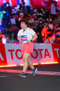 BIB: 45989
                            <button type="button" onclick="openModal(21642971)" class="btn btn-primary btn-sm float-right btn-popup" data-toggle="modal" data-target=".modal-high-quality">
                        <i class="fas fa-shopping-cart"></i> Add to Cart
                    </button>
                                            <button type="button" onclick="isThisMe(21642971, true)" class="btn btn-success btn-sm float-right btn-popup btn-isme hidden" data-toggle="tooltip" data-placement="bottom" title="นี่คือรูปของคุณใช่ไหม คลิกที่นี่เพื่อเอาเข้าอัลบั้ม">
                        <i class="fas fa-plus"></i> Add to album
                    </button>
                    <button type="button" onclick="isThisMe(21642971, false)" class="btn btn-warning btn-sm float-right btn-popup btn-isnotme hidden">
                        <i class="fas fa-ban"></i> Remove from album
                    </button>