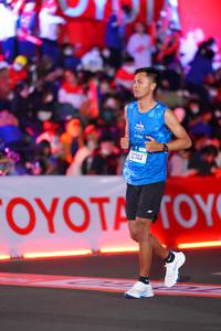 BIB: 321, 12744
                            <button type="button" onclick="openModal(21640505)" class="btn btn-primary btn-sm float-right btn-popup" data-toggle="modal" data-target=".modal-high-quality">
                        <i class="fas fa-shopping-cart"></i> Add to Cart
                    </button>
                                            <button type="button" onclick="isThisMe(21640505, true)" class="btn btn-success btn-sm float-right btn-popup btn-isme hidden" data-toggle="tooltip" data-placement="bottom" title="นี่คือรูปของคุณใช่ไหม คลิกที่นี่เพื่อเอาเข้าอัลบั้ม">
                        <i class="fas fa-plus"></i> Add to album
                    </button>
                    <button type="button" onclick="isThisMe(21640505, false)" class="btn btn-warning btn-sm float-right btn-popup btn-isnotme hidden">
                        <i class="fas fa-ban"></i> Remove from album
                    </button>