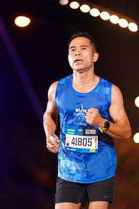 BIB: 41805, 0272
                            <button type="button" onclick="openModal(20685473)" class="btn btn-primary btn-sm float-right btn-popup" data-toggle="modal" data-target=".modal-high-quality">
                        <i class="fas fa-shopping-cart"></i> Add to Cart
                    </button>
                                            <button type="button" onclick="isThisMe(20685473, true)" class="btn btn-success btn-sm float-right btn-popup btn-isme hidden" data-toggle="tooltip" data-placement="bottom" title="นี่คือรูปของคุณใช่ไหม คลิกที่นี่เพื่อเอาเข้าอัลบั้ม">
                        <i class="fas fa-plus"></i> Add to album
                    </button>
                    <button type="button" onclick="isThisMe(20685473, false)" class="btn btn-warning btn-sm float-right btn-popup btn-isnotme hidden">
                        <i class="fas fa-ban"></i> Remove from album
                    </button>