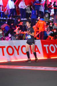 BIB: 4572
                            <button type="button" onclick="openModal(21644150)" class="btn btn-primary btn-sm float-right btn-popup" data-toggle="modal" data-target=".modal-high-quality">
                        <i class="fas fa-shopping-cart"></i> Add to Cart
                    </button>
                                            <button type="button" onclick="isThisMe(21644150, true)" class="btn btn-success btn-sm float-right btn-popup btn-isme hidden" data-toggle="tooltip" data-placement="bottom" title="นี่คือรูปของคุณใช่ไหม คลิกที่นี่เพื่อเอาเข้าอัลบั้ม">
                        <i class="fas fa-plus"></i> Add to album
                    </button>
                    <button type="button" onclick="isThisMe(21644150, false)" class="btn btn-warning btn-sm float-right btn-popup btn-isnotme hidden">
                        <i class="fas fa-ban"></i> Remove from album
                    </button>