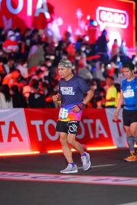 BIB: 4129
                            <button type="button" onclick="openModal(21643057)" class="btn btn-primary btn-sm float-right btn-popup" data-toggle="modal" data-target=".modal-high-quality">
                        <i class="fas fa-shopping-cart"></i> Add to Cart
                    </button>
                                            <button type="button" onclick="isThisMe(21643057, true)" class="btn btn-success btn-sm float-right btn-popup btn-isme hidden" data-toggle="tooltip" data-placement="bottom" title="นี่คือรูปของคุณใช่ไหม คลิกที่นี่เพื่อเอาเข้าอัลบั้ม">
                        <i class="fas fa-plus"></i> Add to album
                    </button>
                    <button type="button" onclick="isThisMe(21643057, false)" class="btn btn-warning btn-sm float-right btn-popup btn-isnotme hidden">
                        <i class="fas fa-ban"></i> Remove from album
                    </button>