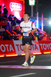 BIB: 41020
                            <button type="button" onclick="openModal(21645828)" class="btn btn-primary btn-sm float-right btn-popup" data-toggle="modal" data-target=".modal-high-quality">
                        <i class="fas fa-shopping-cart"></i> Add to Cart
                    </button>
                                            <button type="button" onclick="isThisMe(21645828, true)" class="btn btn-success btn-sm float-right btn-popup btn-isme hidden" data-toggle="tooltip" data-placement="bottom" title="นี่คือรูปของคุณใช่ไหม คลิกที่นี่เพื่อเอาเข้าอัลบั้ม">
                        <i class="fas fa-plus"></i> Add to album
                    </button>
                    <button type="button" onclick="isThisMe(21645828, false)" class="btn btn-warning btn-sm float-right btn-popup btn-isnotme hidden">
                        <i class="fas fa-ban"></i> Remove from album
                    </button>