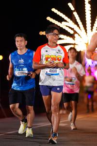 BIB: 43960, 41681
                            <button type="button" onclick="openModal(20990951)" class="btn btn-primary btn-sm float-right btn-popup" data-toggle="modal" data-target=".modal-high-quality">
                        <i class="fas fa-shopping-cart"></i> Add to Cart
                    </button>
                                            <button type="button" onclick="isThisMe(20990951, true)" class="btn btn-success btn-sm float-right btn-popup btn-isme hidden" data-toggle="tooltip" data-placement="bottom" title="นี่คือรูปของคุณใช่ไหม คลิกที่นี่เพื่อเอาเข้าอัลบั้ม">
                        <i class="fas fa-plus"></i> Add to album
                    </button>
                    <button type="button" onclick="isThisMe(20990951, false)" class="btn btn-warning btn-sm float-right btn-popup btn-isnotme hidden">
                        <i class="fas fa-ban"></i> Remove from album
                    </button>