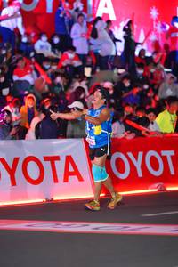 BIB: 3152
                            <button type="button" onclick="openModal(21640305)" class="btn btn-primary btn-sm float-right btn-popup" data-toggle="modal" data-target=".modal-high-quality">
                        <i class="fas fa-shopping-cart"></i> Add to Cart
                    </button>
                                            <button type="button" onclick="isThisMe(21640305, true)" class="btn btn-success btn-sm float-right btn-popup btn-isme hidden" data-toggle="tooltip" data-placement="bottom" title="นี่คือรูปของคุณใช่ไหม คลิกที่นี่เพื่อเอาเข้าอัลบั้ม">
                        <i class="fas fa-plus"></i> Add to album
                    </button>
                    <button type="button" onclick="isThisMe(21640305, false)" class="btn btn-warning btn-sm float-right btn-popup btn-isnotme hidden">
                        <i class="fas fa-ban"></i> Remove from album
                    </button>