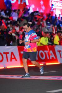 BIB: 
                            <button type="button" onclick="openModal(21642370)" class="btn btn-primary btn-sm float-right btn-popup" data-toggle="modal" data-target=".modal-high-quality">
                        <i class="fas fa-shopping-cart"></i> Add to Cart
                    </button>
                                            <button type="button" onclick="isThisMe(21642370, true)" class="btn btn-success btn-sm float-right btn-popup btn-isme hidden" data-toggle="tooltip" data-placement="bottom" title="นี่คือรูปของคุณใช่ไหม คลิกที่นี่เพื่อเอาเข้าอัลบั้ม">
                        <i class="fas fa-plus"></i> Add to album
                    </button>
                    <button type="button" onclick="isThisMe(21642370, false)" class="btn btn-warning btn-sm float-right btn-popup btn-isnotme hidden">
                        <i class="fas fa-ban"></i> Remove from album
                    </button>