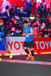 BIB: 2119
                            <button type="button" onclick="openModal(21644997)" class="btn btn-primary btn-sm float-right btn-popup" data-toggle="modal" data-target=".modal-high-quality">
                        <i class="fas fa-shopping-cart"></i> Add to Cart
                    </button>
                                            <button type="button" onclick="isThisMe(21644997, true)" class="btn btn-success btn-sm float-right btn-popup btn-isme hidden" data-toggle="tooltip" data-placement="bottom" title="นี่คือรูปของคุณใช่ไหม คลิกที่นี่เพื่อเอาเข้าอัลบั้ม">
                        <i class="fas fa-plus"></i> Add to album
                    </button>
                    <button type="button" onclick="isThisMe(21644997, false)" class="btn btn-warning btn-sm float-right btn-popup btn-isnotme hidden">
                        <i class="fas fa-ban"></i> Remove from album
                    </button>