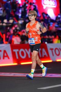 BIB: 40331
                            <button type="button" onclick="openModal(21645872)" class="btn btn-primary btn-sm float-right btn-popup" data-toggle="modal" data-target=".modal-high-quality">
                        <i class="fas fa-shopping-cart"></i> Add to Cart
                    </button>
                                            <button type="button" onclick="isThisMe(21645872, true)" class="btn btn-success btn-sm float-right btn-popup btn-isme hidden" data-toggle="tooltip" data-placement="bottom" title="นี่คือรูปของคุณใช่ไหม คลิกที่นี่เพื่อเอาเข้าอัลบั้ม">
                        <i class="fas fa-plus"></i> Add to album
                    </button>
                    <button type="button" onclick="isThisMe(21645872, false)" class="btn btn-warning btn-sm float-right btn-popup btn-isnotme hidden">
                        <i class="fas fa-ban"></i> Remove from album
                    </button>