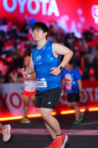 BIB: 4825
                            <button type="button" onclick="openModal(21641993)" class="btn btn-primary btn-sm float-right btn-popup" data-toggle="modal" data-target=".modal-high-quality">
                        <i class="fas fa-shopping-cart"></i> Add to Cart
                    </button>
                                            <button type="button" onclick="isThisMe(21641993, true)" class="btn btn-success btn-sm float-right btn-popup btn-isme hidden" data-toggle="tooltip" data-placement="bottom" title="นี่คือรูปของคุณใช่ไหม คลิกที่นี่เพื่อเอาเข้าอัลบั้ม">
                        <i class="fas fa-plus"></i> Add to album
                    </button>
                    <button type="button" onclick="isThisMe(21641993, false)" class="btn btn-warning btn-sm float-right btn-popup btn-isnotme hidden">
                        <i class="fas fa-ban"></i> Remove from album
                    </button>