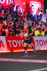 BIB: 640, 43421
                            <button type="button" onclick="openModal(21642826)" class="btn btn-primary btn-sm float-right btn-popup" data-toggle="modal" data-target=".modal-high-quality">
                        <i class="fas fa-shopping-cart"></i> Add to Cart
                    </button>
                                            <button type="button" onclick="isThisMe(21642826, true)" class="btn btn-success btn-sm float-right btn-popup btn-isme hidden" data-toggle="tooltip" data-placement="bottom" title="นี่คือรูปของคุณใช่ไหม คลิกที่นี่เพื่อเอาเข้าอัลบั้ม">
                        <i class="fas fa-plus"></i> Add to album
                    </button>
                    <button type="button" onclick="isThisMe(21642826, false)" class="btn btn-warning btn-sm float-right btn-popup btn-isnotme hidden">
                        <i class="fas fa-ban"></i> Remove from album
                    </button>