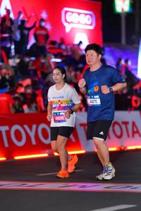 BIB: 46035, 44171
                            <button type="button" onclick="openModal(21645469)" class="btn btn-primary btn-sm float-right btn-popup" data-toggle="modal" data-target=".modal-high-quality">
                        <i class="fas fa-shopping-cart"></i> Add to Cart
                    </button>
                                            <button type="button" onclick="isThisMe(21645469, true)" class="btn btn-success btn-sm float-right btn-popup btn-isme hidden" data-toggle="tooltip" data-placement="bottom" title="นี่คือรูปของคุณใช่ไหม คลิกที่นี่เพื่อเอาเข้าอัลบั้ม">
                        <i class="fas fa-plus"></i> Add to album
                    </button>
                    <button type="button" onclick="isThisMe(21645469, false)" class="btn btn-warning btn-sm float-right btn-popup btn-isnotme hidden">
                        <i class="fas fa-ban"></i> Remove from album
                    </button>