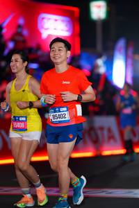 BIB: 85406, 85402
                            <button type="button" onclick="openModal(21645282)" class="btn btn-primary btn-sm float-right btn-popup" data-toggle="modal" data-target=".modal-high-quality">
                        <i class="fas fa-shopping-cart"></i> Add to Cart
                    </button>
                                            <button type="button" onclick="isThisMe(21645282, true)" class="btn btn-success btn-sm float-right btn-popup btn-isme hidden" data-toggle="tooltip" data-placement="bottom" title="นี่คือรูปของคุณใช่ไหม คลิกที่นี่เพื่อเอาเข้าอัลบั้ม">
                        <i class="fas fa-plus"></i> Add to album
                    </button>
                    <button type="button" onclick="isThisMe(21645282, false)" class="btn btn-warning btn-sm float-right btn-popup btn-isnotme hidden">
                        <i class="fas fa-ban"></i> Remove from album
                    </button>