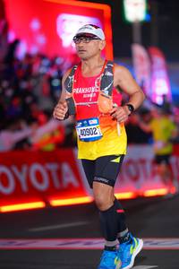 BIB: 40902
                            <button type="button" onclick="openModal(21639379)" class="btn btn-primary btn-sm float-right btn-popup" data-toggle="modal" data-target=".modal-high-quality">
                        <i class="fas fa-shopping-cart"></i> Add to Cart
                    </button>
                                            <button type="button" onclick="isThisMe(21639379, true)" class="btn btn-success btn-sm float-right btn-popup btn-isme hidden" data-toggle="tooltip" data-placement="bottom" title="นี่คือรูปของคุณใช่ไหม คลิกที่นี่เพื่อเอาเข้าอัลบั้ม">
                        <i class="fas fa-plus"></i> Add to album
                    </button>
                    <button type="button" onclick="isThisMe(21639379, false)" class="btn btn-warning btn-sm float-right btn-popup btn-isnotme hidden">
                        <i class="fas fa-ban"></i> Remove from album
                    </button>