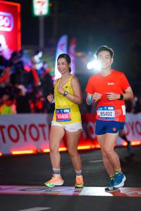 BIB: 85406, 85402
                            <button type="button" onclick="openModal(21645251)" class="btn btn-primary btn-sm float-right btn-popup" data-toggle="modal" data-target=".modal-high-quality">
                        <i class="fas fa-shopping-cart"></i> Add to Cart
                    </button>
                                            <button type="button" onclick="isThisMe(21645251, true)" class="btn btn-success btn-sm float-right btn-popup btn-isme hidden" data-toggle="tooltip" data-placement="bottom" title="นี่คือรูปของคุณใช่ไหม คลิกที่นี่เพื่อเอาเข้าอัลบั้ม">
                        <i class="fas fa-plus"></i> Add to album
                    </button>
                    <button type="button" onclick="isThisMe(21645251, false)" class="btn btn-warning btn-sm float-right btn-popup btn-isnotme hidden">
                        <i class="fas fa-ban"></i> Remove from album
                    </button>