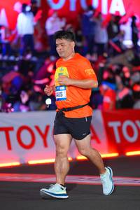 BIB: 44115, 211
                            <button type="button" onclick="openModal(21644597)" class="btn btn-primary btn-sm float-right btn-popup" data-toggle="modal" data-target=".modal-high-quality">
                        <i class="fas fa-shopping-cart"></i> Add to Cart
                    </button>
                                            <button type="button" onclick="isThisMe(21644597, true)" class="btn btn-success btn-sm float-right btn-popup btn-isme hidden" data-toggle="tooltip" data-placement="bottom" title="นี่คือรูปของคุณใช่ไหม คลิกที่นี่เพื่อเอาเข้าอัลบั้ม">
                        <i class="fas fa-plus"></i> Add to album
                    </button>
                    <button type="button" onclick="isThisMe(21644597, false)" class="btn btn-warning btn-sm float-right btn-popup btn-isnotme hidden">
                        <i class="fas fa-ban"></i> Remove from album
                    </button>