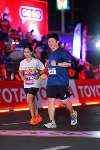 BIB: 44171, 039
                            <button type="button" onclick="openModal(21645450)" class="btn btn-primary btn-sm float-right btn-popup" data-toggle="modal" data-target=".modal-high-quality">
                        <i class="fas fa-shopping-cart"></i> Add to Cart
                    </button>
                                            <button type="button" onclick="isThisMe(21645450, true)" class="btn btn-success btn-sm float-right btn-popup btn-isme hidden" data-toggle="tooltip" data-placement="bottom" title="นี่คือรูปของคุณใช่ไหม คลิกที่นี่เพื่อเอาเข้าอัลบั้ม">
                        <i class="fas fa-plus"></i> Add to album
                    </button>
                    <button type="button" onclick="isThisMe(21645450, false)" class="btn btn-warning btn-sm float-right btn-popup btn-isnotme hidden">
                        <i class="fas fa-ban"></i> Remove from album
                    </button>