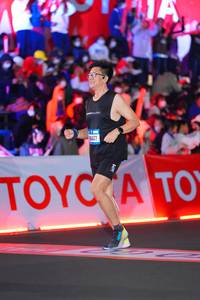 BIB: 8407
                            <button type="button" onclick="openModal(21637850)" class="btn btn-primary btn-sm float-right btn-popup" data-toggle="modal" data-target=".modal-high-quality">
                        <i class="fas fa-shopping-cart"></i> Add to Cart
                    </button>
                                            <button type="button" onclick="isThisMe(21637850, true)" class="btn btn-success btn-sm float-right btn-popup btn-isme hidden" data-toggle="tooltip" data-placement="bottom" title="นี่คือรูปของคุณใช่ไหม คลิกที่นี่เพื่อเอาเข้าอัลบั้ม">
                        <i class="fas fa-plus"></i> Add to album
                    </button>
                    <button type="button" onclick="isThisMe(21637850, false)" class="btn btn-warning btn-sm float-right btn-popup btn-isnotme hidden">
                        <i class="fas fa-ban"></i> Remove from album
                    </button>