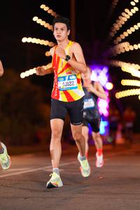 BIB: 40122
                            <button type="button" onclick="openModal(20734376)" class="btn btn-primary btn-sm float-right btn-popup" data-toggle="modal" data-target=".modal-high-quality">
                        <i class="fas fa-shopping-cart"></i> Add to Cart
                    </button>
                                            <button type="button" onclick="isThisMe(20734376, true)" class="btn btn-success btn-sm float-right btn-popup btn-isme hidden" data-toggle="tooltip" data-placement="bottom" title="นี่คือรูปของคุณใช่ไหม คลิกที่นี่เพื่อเอาเข้าอัลบั้ม">
                        <i class="fas fa-plus"></i> Add to album
                    </button>
                    <button type="button" onclick="isThisMe(20734376, false)" class="btn btn-warning btn-sm float-right btn-popup btn-isnotme hidden">
                        <i class="fas fa-ban"></i> Remove from album
                    </button>