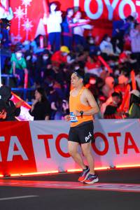 BIB: 230
                            <button type="button" onclick="openModal(21638752)" class="btn btn-primary btn-sm float-right btn-popup" data-toggle="modal" data-target=".modal-high-quality">
                        <i class="fas fa-shopping-cart"></i> Add to Cart
                    </button>
                                            <button type="button" onclick="isThisMe(21638752, true)" class="btn btn-success btn-sm float-right btn-popup btn-isme hidden" data-toggle="tooltip" data-placement="bottom" title="นี่คือรูปของคุณใช่ไหม คลิกที่นี่เพื่อเอาเข้าอัลบั้ม">
                        <i class="fas fa-plus"></i> Add to album
                    </button>
                    <button type="button" onclick="isThisMe(21638752, false)" class="btn btn-warning btn-sm float-right btn-popup btn-isnotme hidden">
                        <i class="fas fa-ban"></i> Remove from album
                    </button>